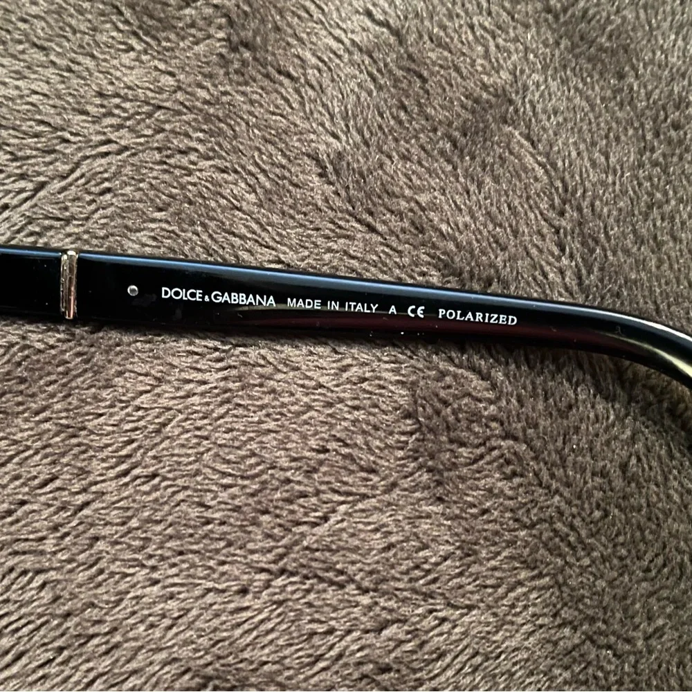 Dolce & Gabbana polarized black sunglasses style 4244 - Picture 5 of 9